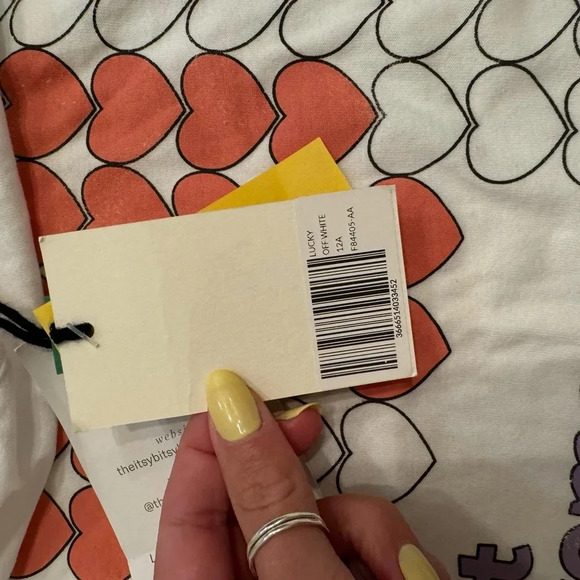 NWT Hundred Pieces “It Comes in Pieces” Long Sleeve White T-Shirt - Picture 8 of 10